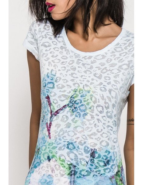 Arabesque t-shirt