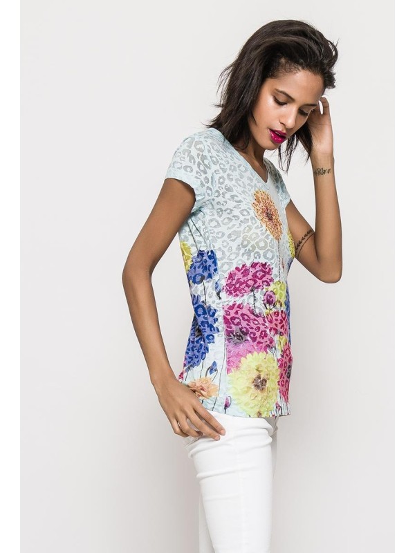 Arabesque t-shirt
